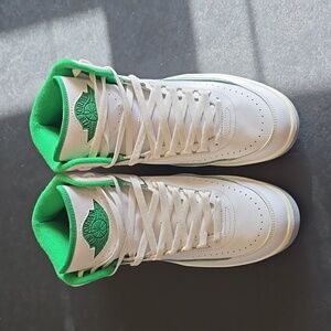 Jordan 2 Retro Lucky Green (no offers)